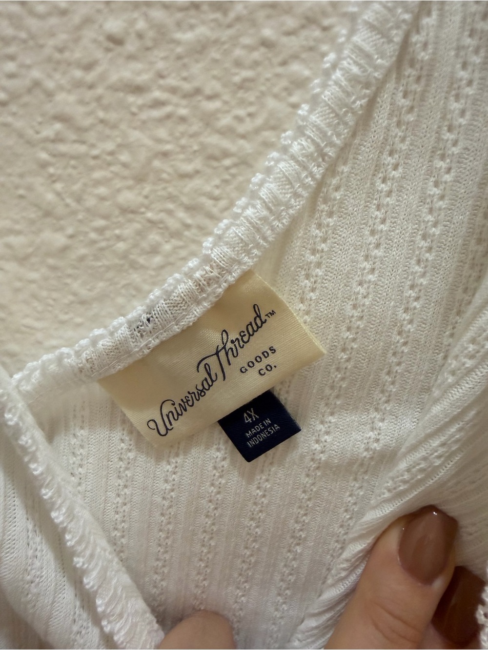 Universal Thread White Ribbed V-Neck Tank Top - Picture 4 of 4